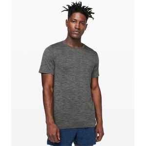 Lululemon Metal Vent Breathe Short Sleeve